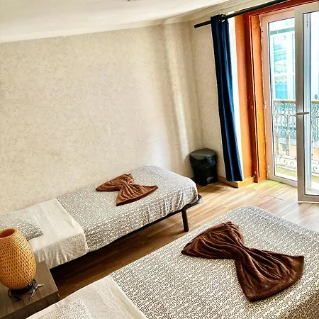 Downtown Penthouse Balcony River View